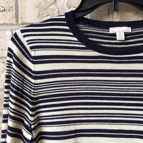 Gap Extra Fine Merino Wool Striped Sweater Small - Picture 5 of 8